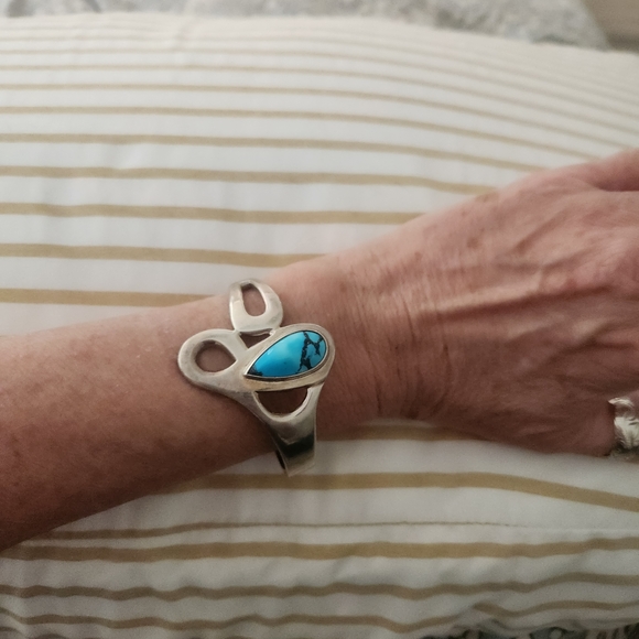 Taxco Silver and Turquoise Bracelet - Picture 1 of 8